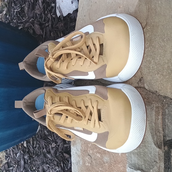 Vans Ultra Range Gold Sneakers Shoes Men's Size 13 - Picture 4 of 8